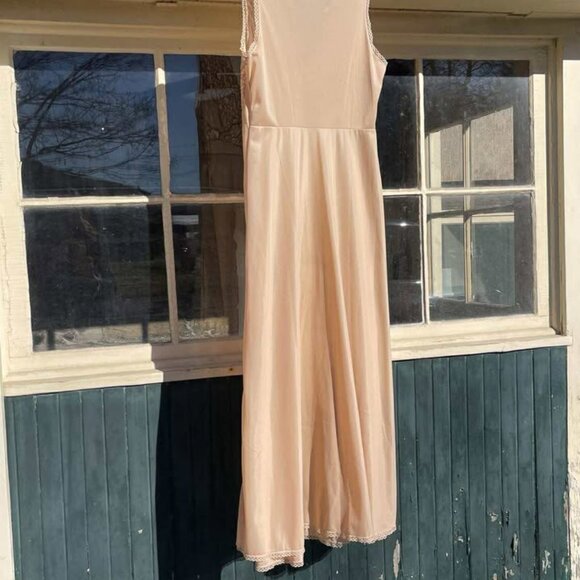 champagne nylon slip dress lace darted bodice full skirt Made in Italy Large - Picture 3 of 10